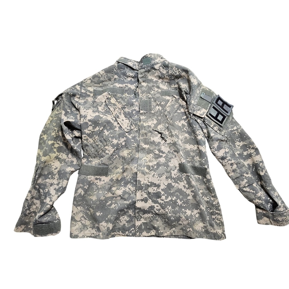 US Military ACU Digital Camo Combat Jacket Medium Regular 8415-01-526-9248 UCP *